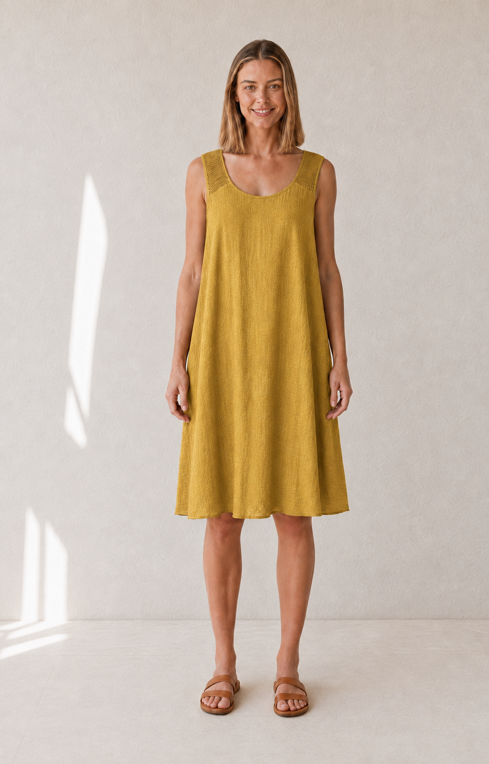 VESTIDO LISO EG-MOSTAZA