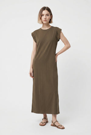 VESTIDO DE ALGODÓN TACHUELAS MARRÓN