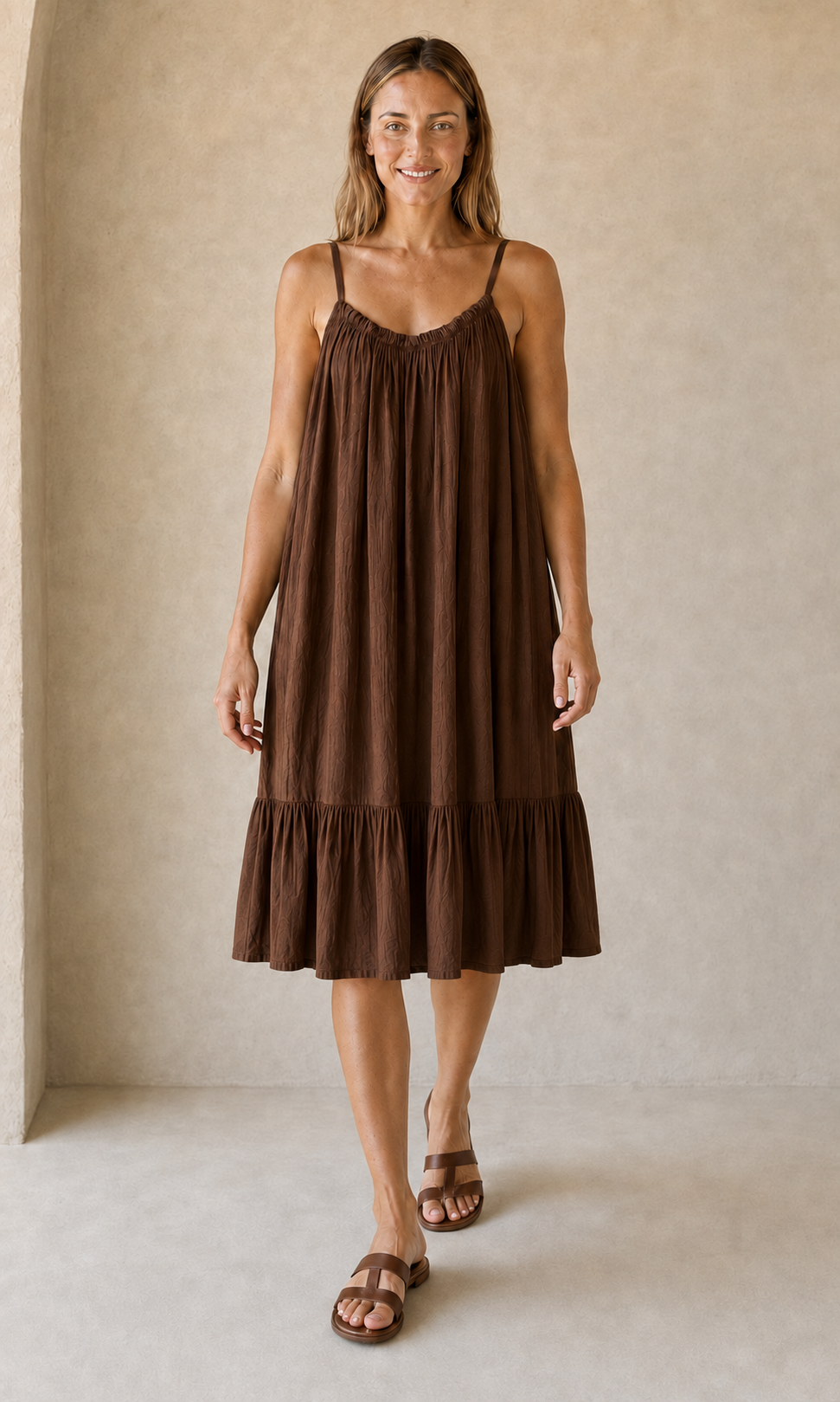 VESTIDO TIRANTE-MARRÓN